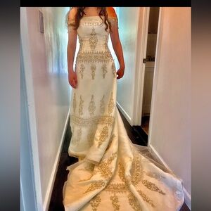 Winnie Couture Wedding GOWN.